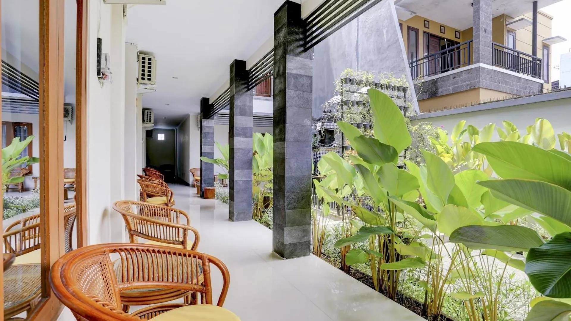 Hotel Super Oyo 90232 March 67 Stay Balian