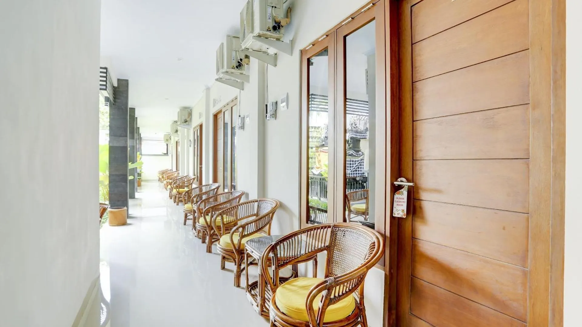 ** Hotel Super Oyo 90232 March 67 Stay Balian Indonesia